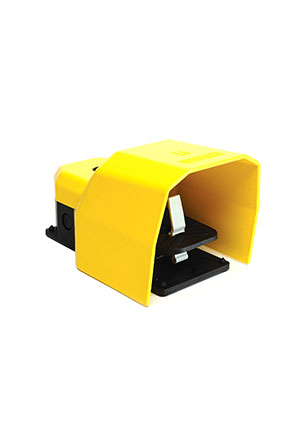 EMAS PPKS11BX10, Педаль с защитной крышкой из пластика (1НО+1НЗ) педали, выключатели ножные