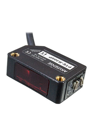 Akusense PTE-R300P, оптический датчик положение рефлекторный 3м PNP кабель оптические датчики положения