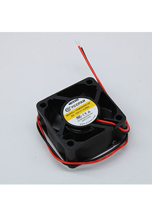 YDM4020B12F, ���������� 12� 40�40x20 B, 0.72��, 5500 ��/���, 11.6�3/���, 21.2��, ��������� �������,