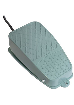 RUICHI SB008-5, Переключатель ножной педальный RUICHI SB008-5, номинальное напряжение 250 В, ток 10 А педали, выключатели ножные