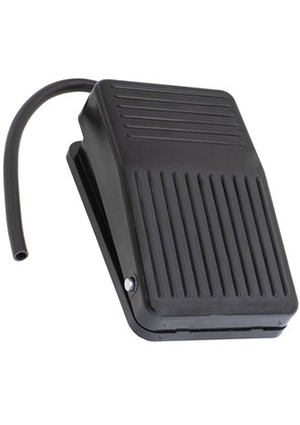 RUICHI SB008-1, Переключатель ножной педальный RUICHI SB008-1, номинальное напряжение 250 В, ток 10 А, IP62 педали, выключатели ножные